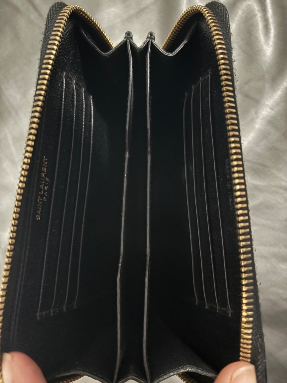 YSL Wallet - Picture 5 of 7